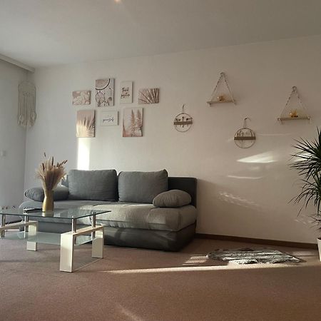 Kingsize Bett Boho Apartment Mit Tiefgarage Naehe Salzburg Freilassing Exterior foto